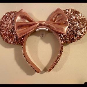 Rose Gold Minnie Ears